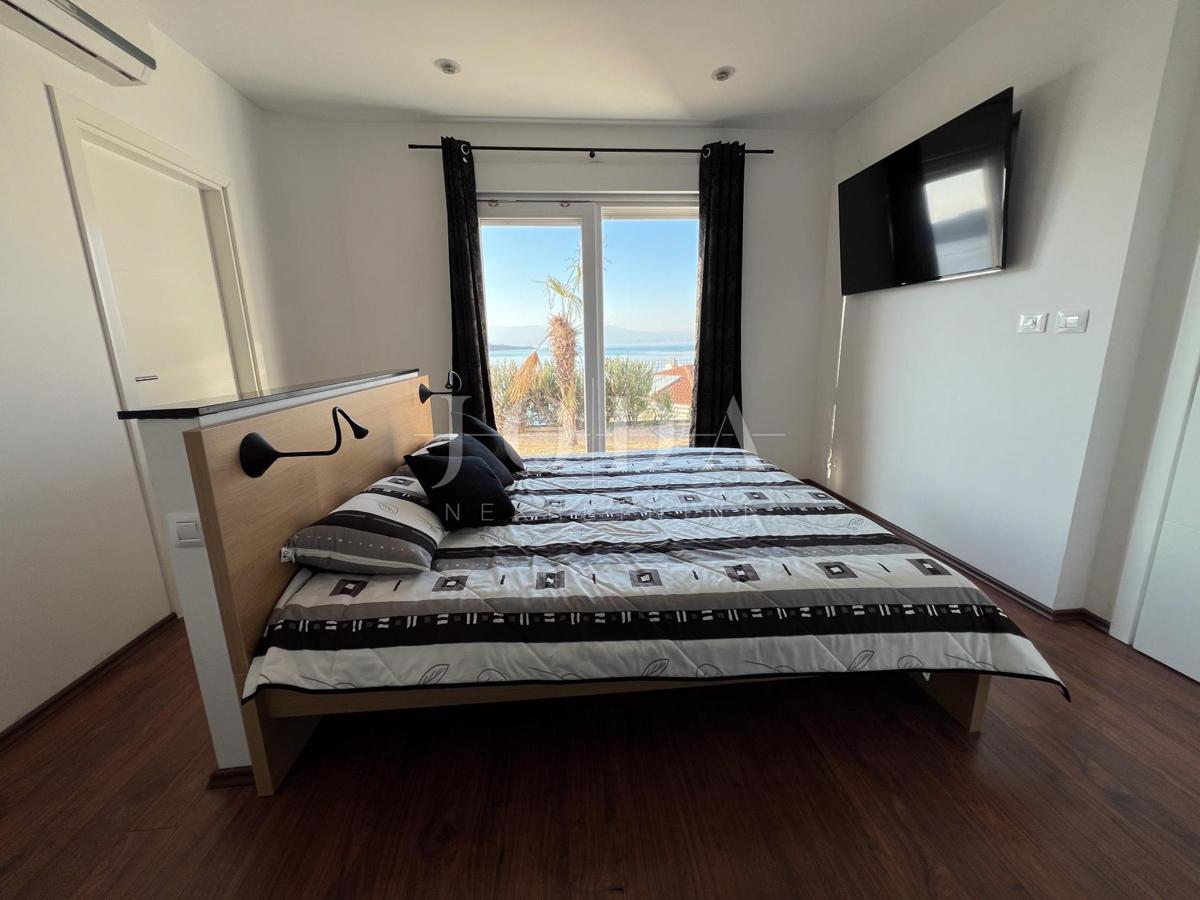 Villa prima fila sul mare con vista panoramica