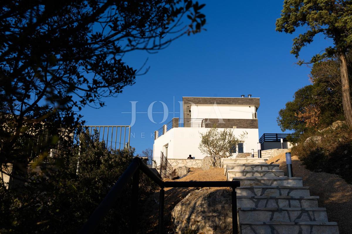 Villa prima fila sul mare con vista panoramica