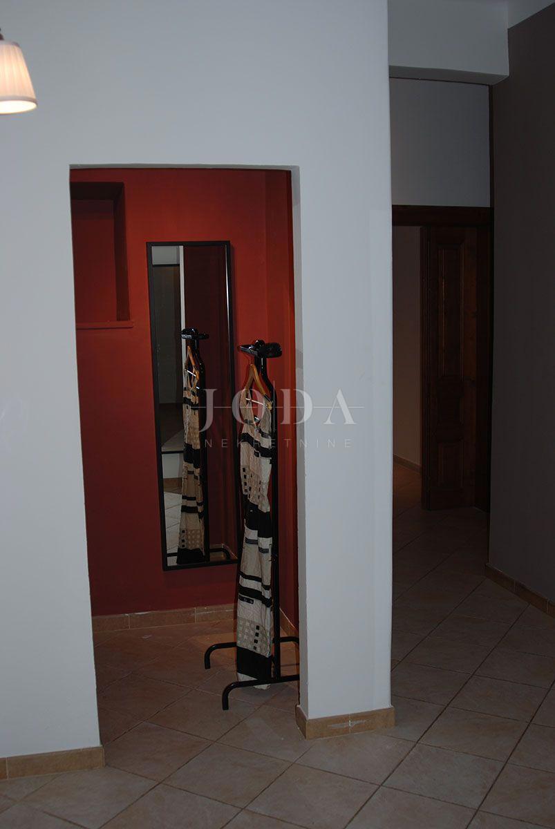 Allogio Opatija - Centar, Opatija, 90m2