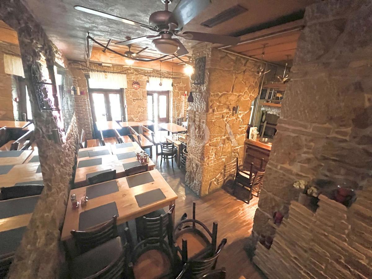 Crikvenica, trattoria nel centro città