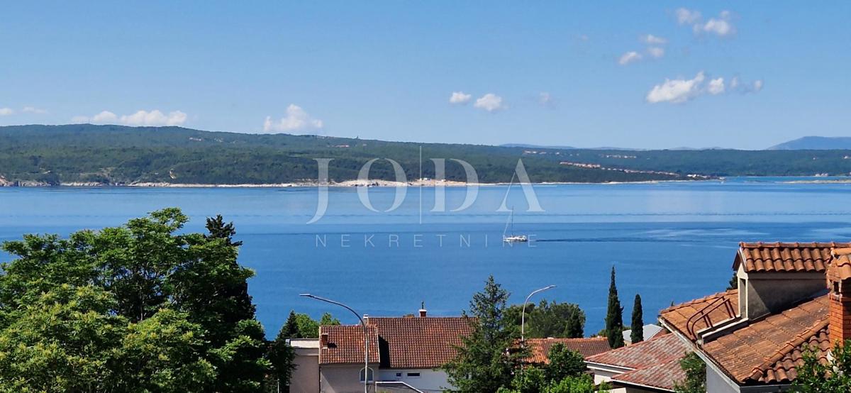 Crikvenica, appartamento bilocale in una posizione privilegiata con parcheggio