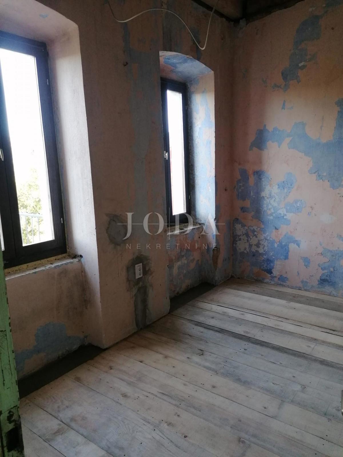 Bribir, casa da ristrutturare