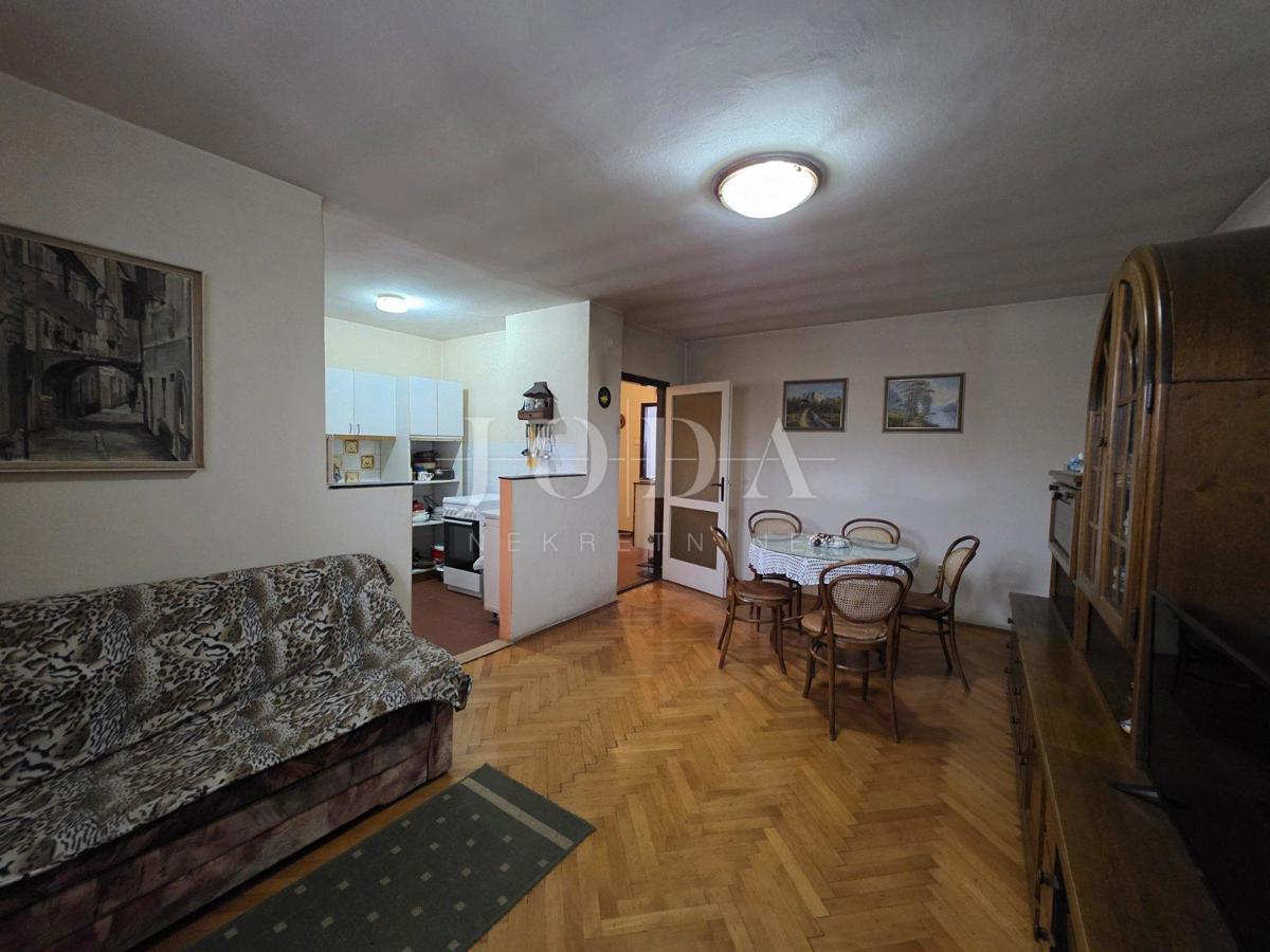 SENJ, appartamento con due camere da letto in un'ottima posizione