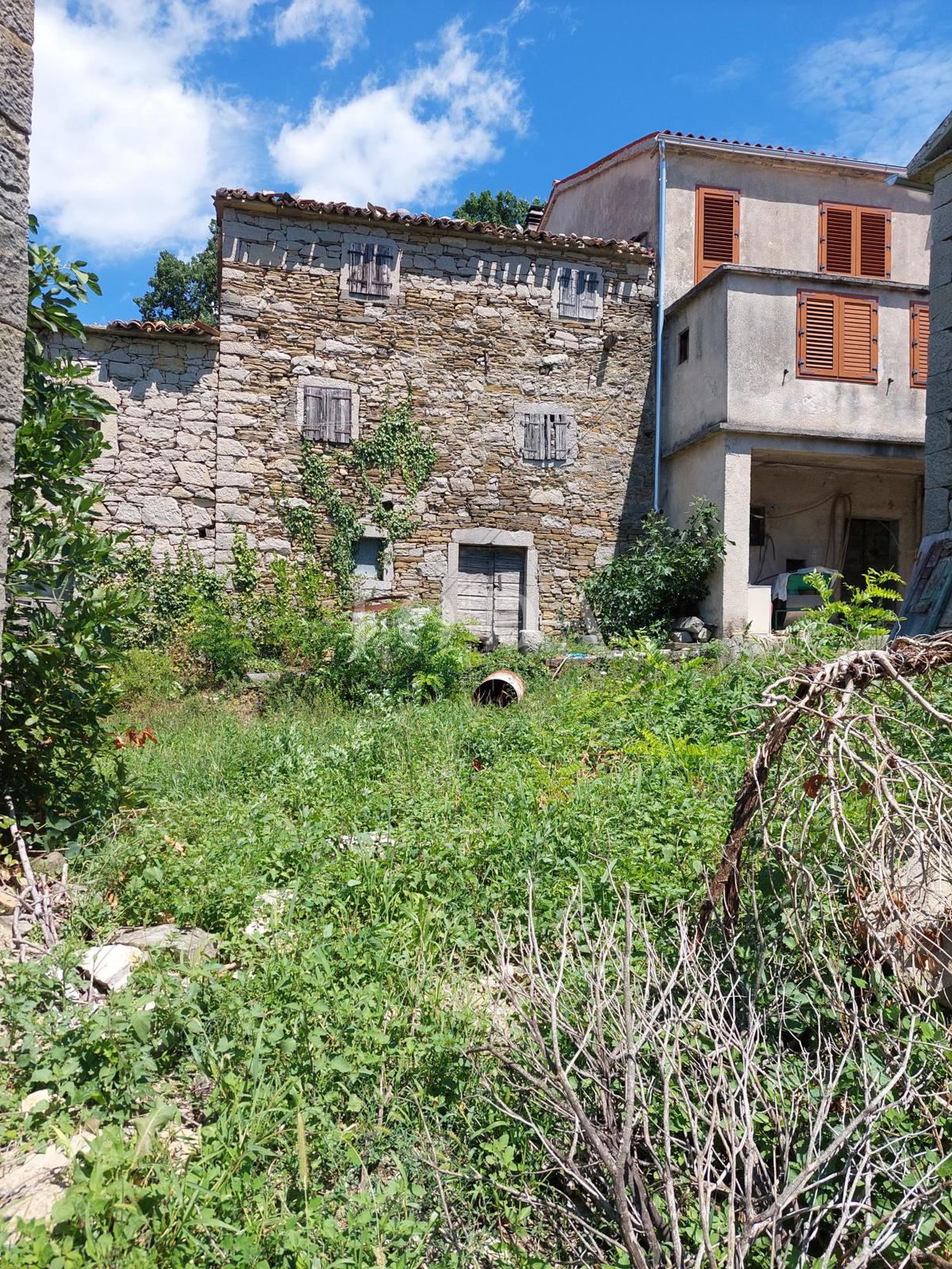 Casa andTerreno Buzet, 1.706m2
