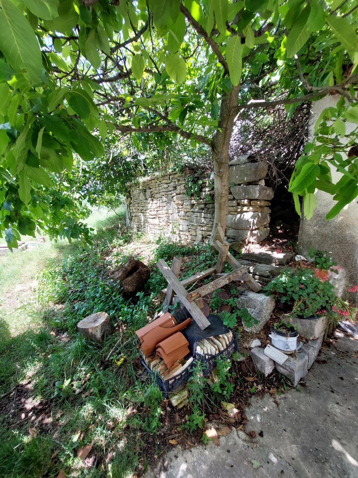 Casa andTerreno Buzet, 1.706m2