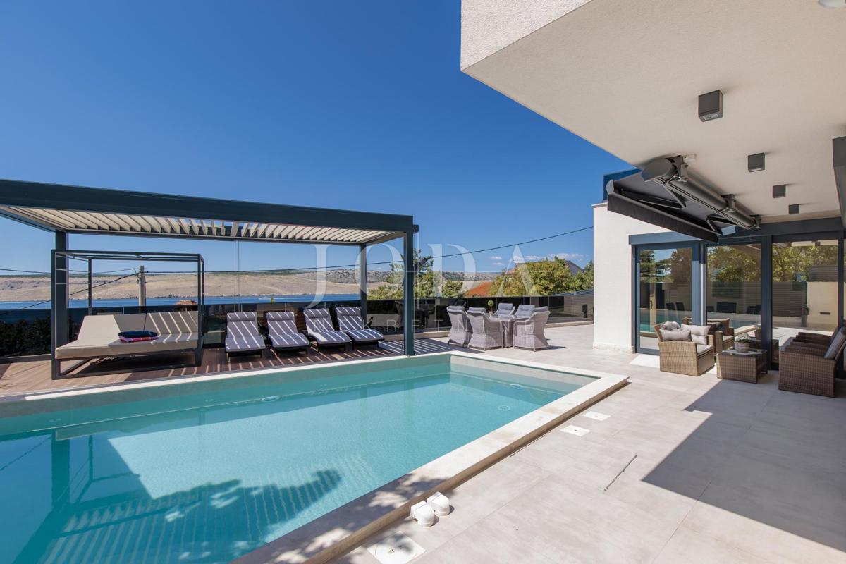 Jadranovo casa moderna vicino al mare