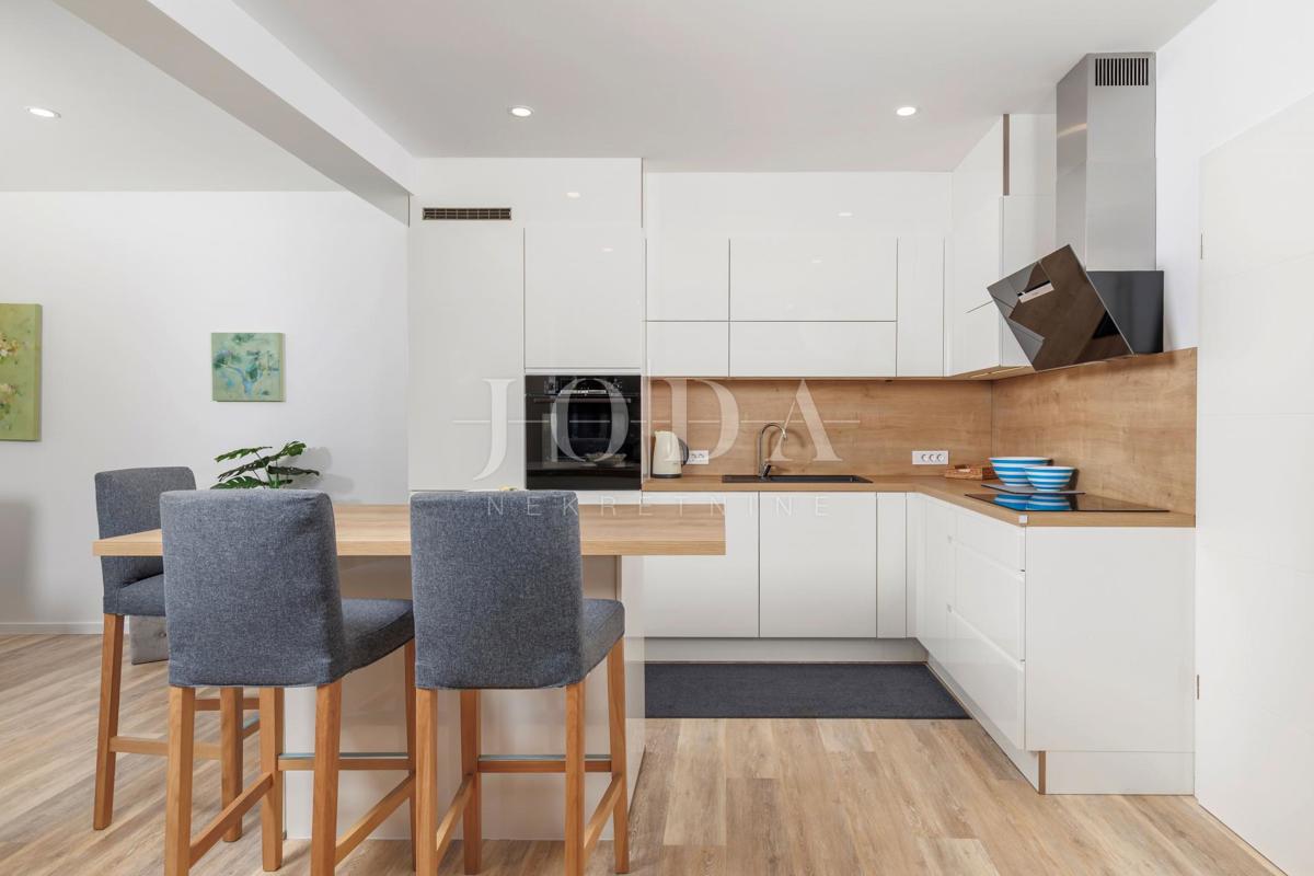 Jadranovo casa moderna vicino al mare