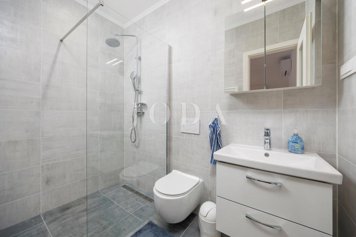 Jadranovo casa moderna vicino al mare