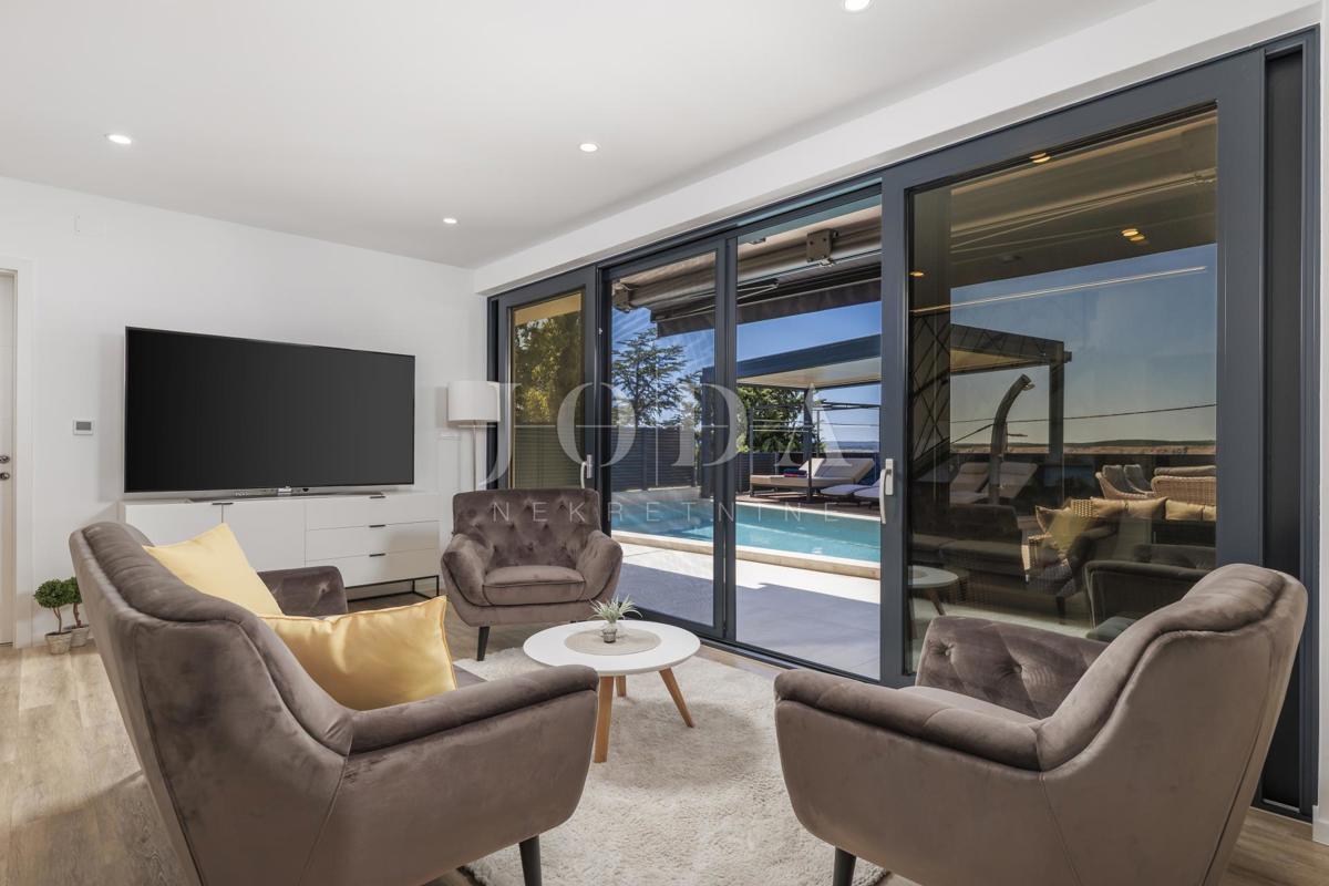 Jadranovo casa moderna vicino al mare