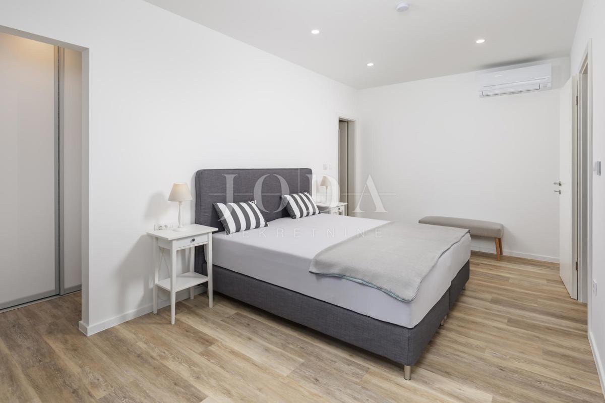 Jadranovo casa moderna vicino al mare