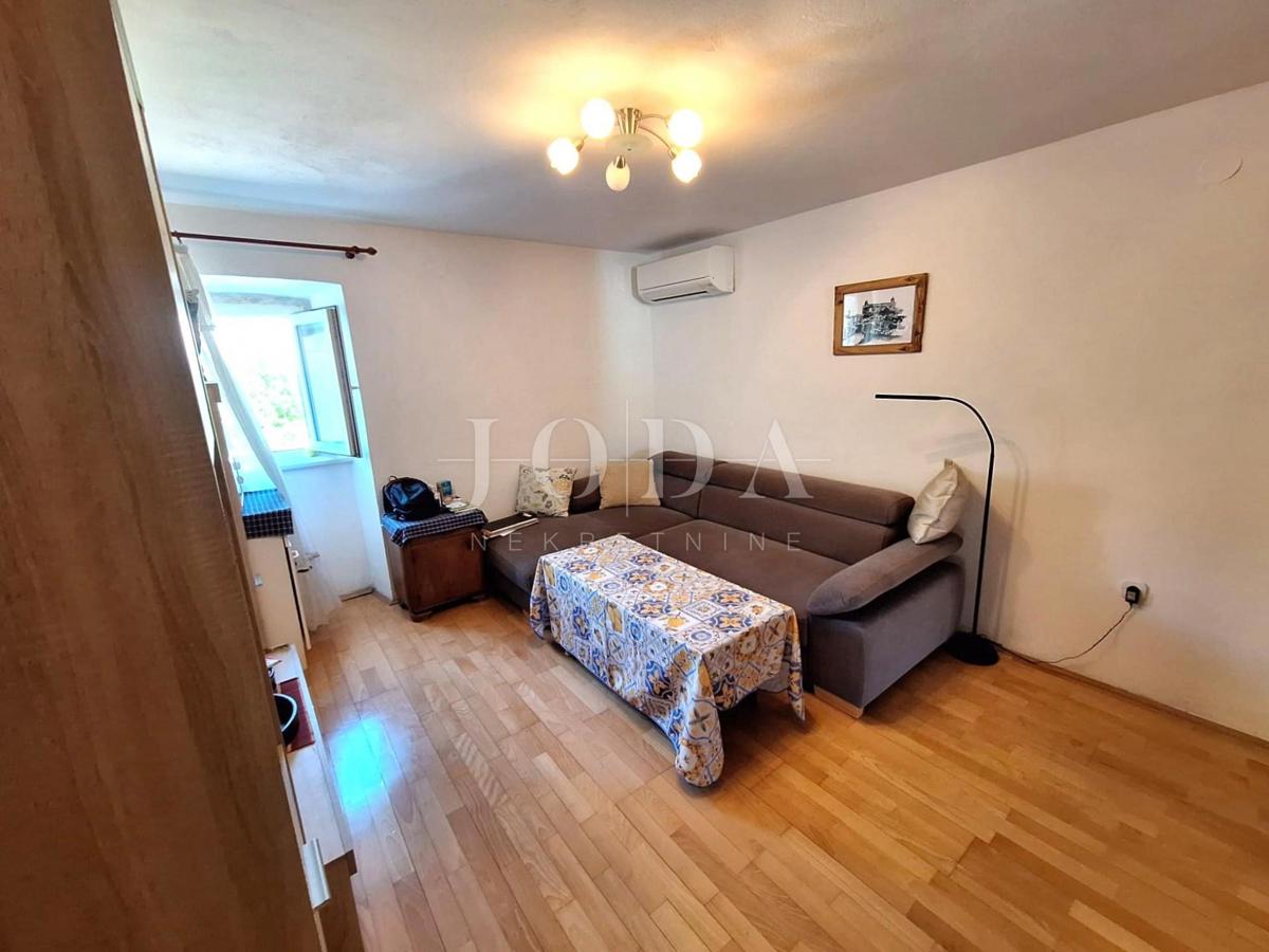 Casa vicino al mare con due appartamenti - Punat