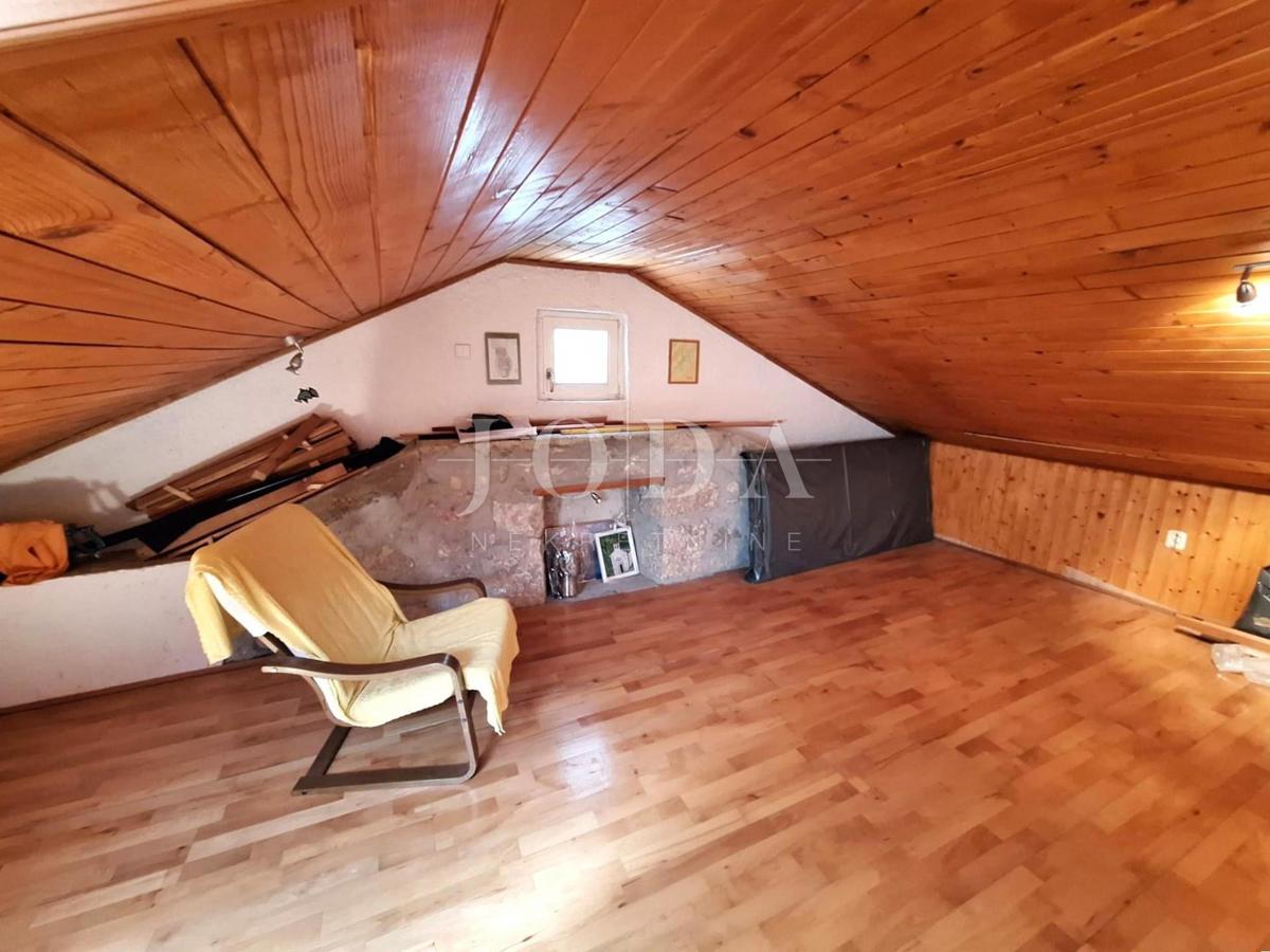 Casa vicino al mare con due appartamenti - Punat