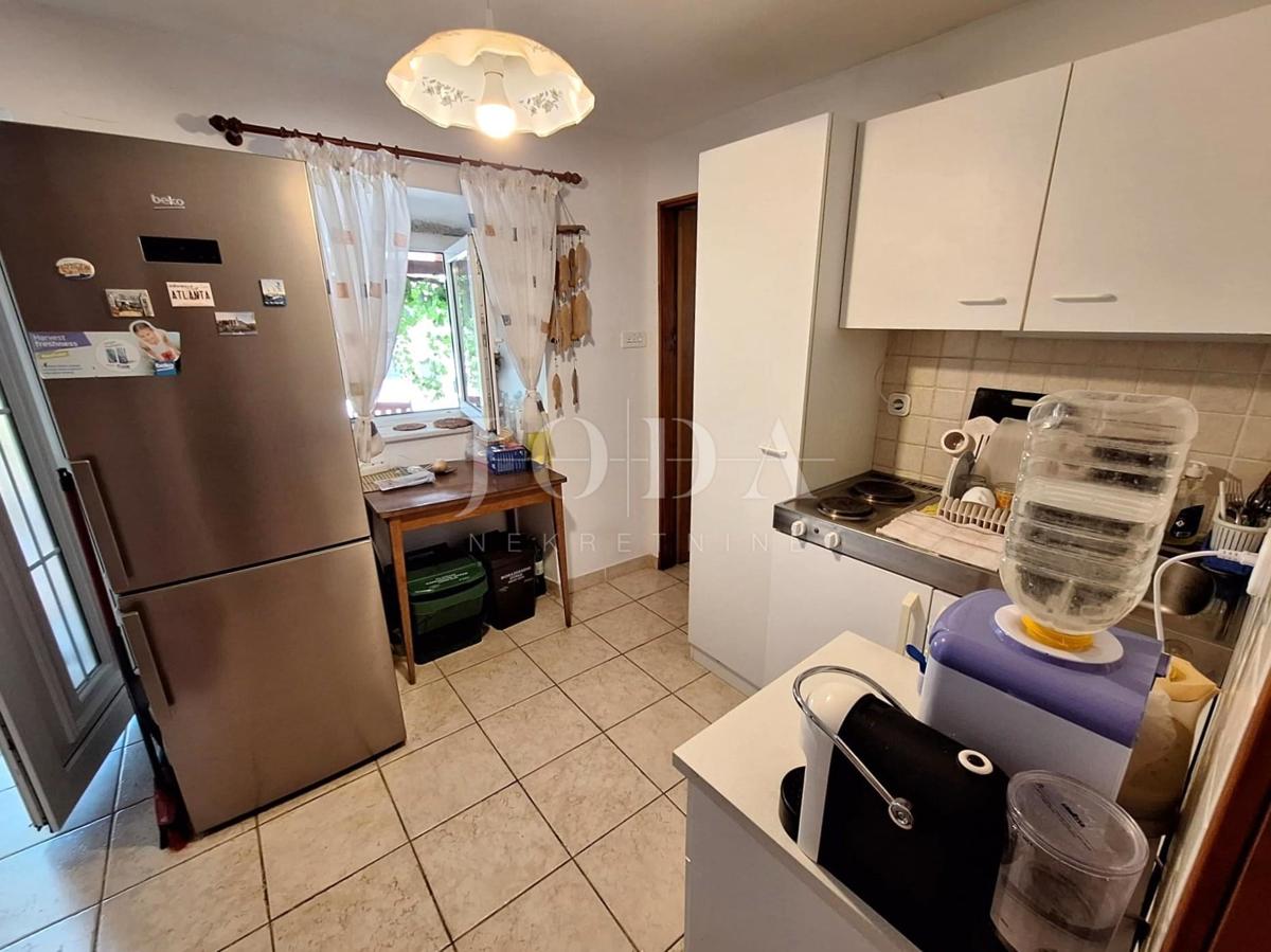 Casa vicino al mare con due appartamenti - Punat