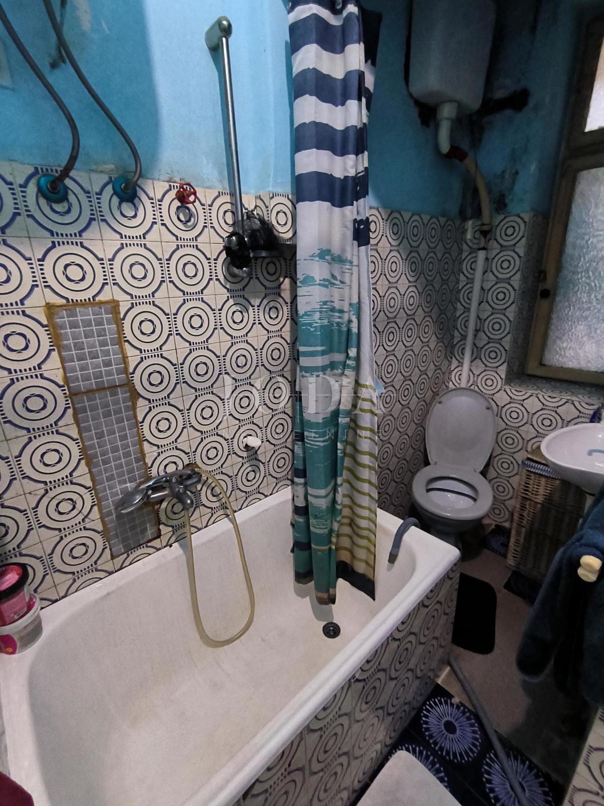 Allogio Centar, Rijeka, 46,61m2