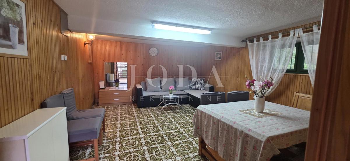 Casa con terrazza e vista mare | Selce, vicino alla spiaggia – vendita