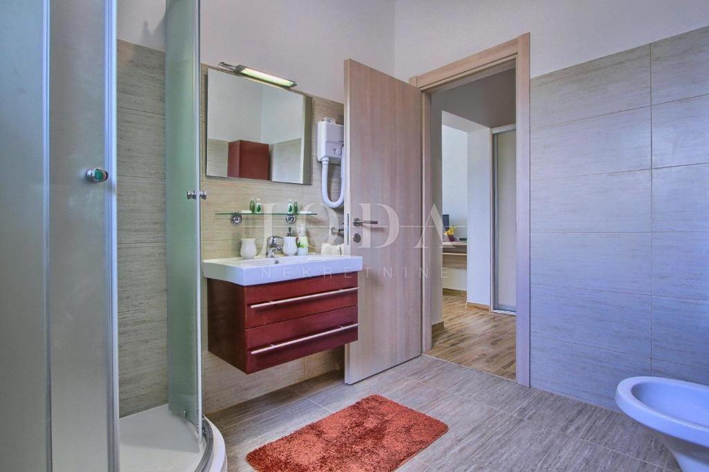 Casa Svetvinčenat, 294m2