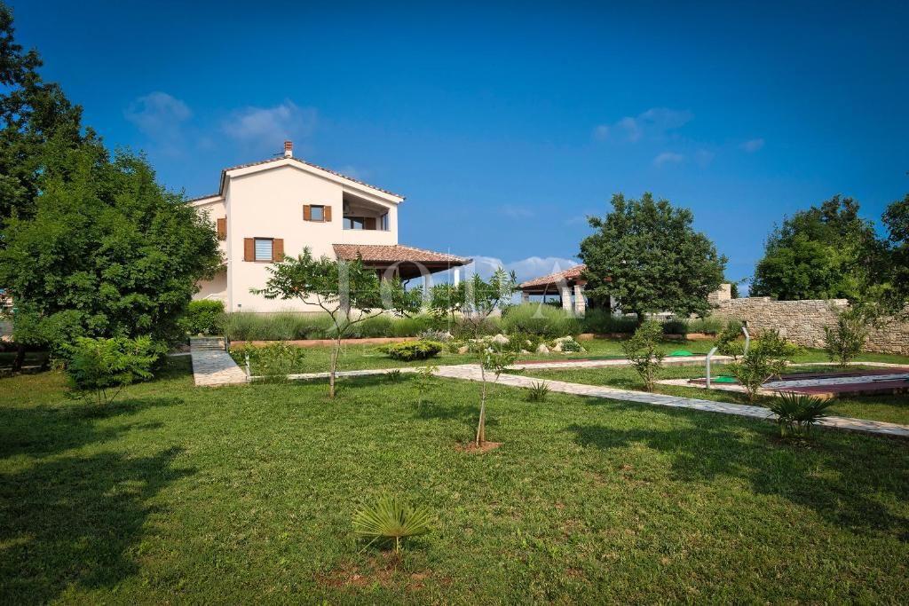 Casa Svetvinčenat, 294m2