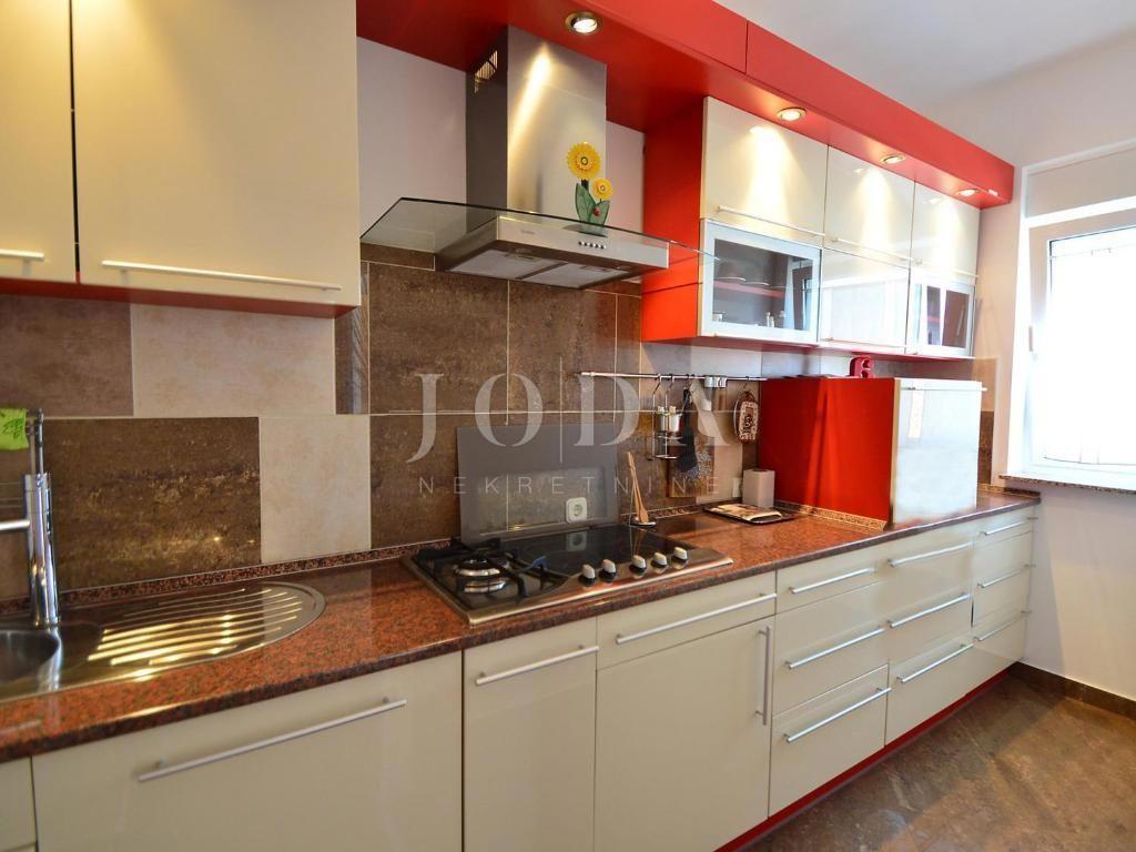 Casa Veprinac, Opatija - Okolica, 1.000m2