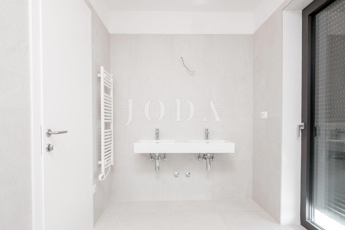 Casa Kaštelir, Kaštelir-Labinci, 383m2