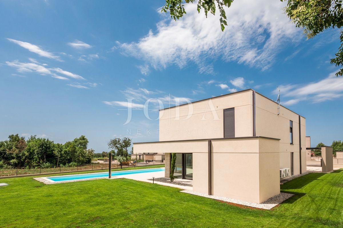 Casa Kaštelir, Kaštelir-Labinci, 383m2