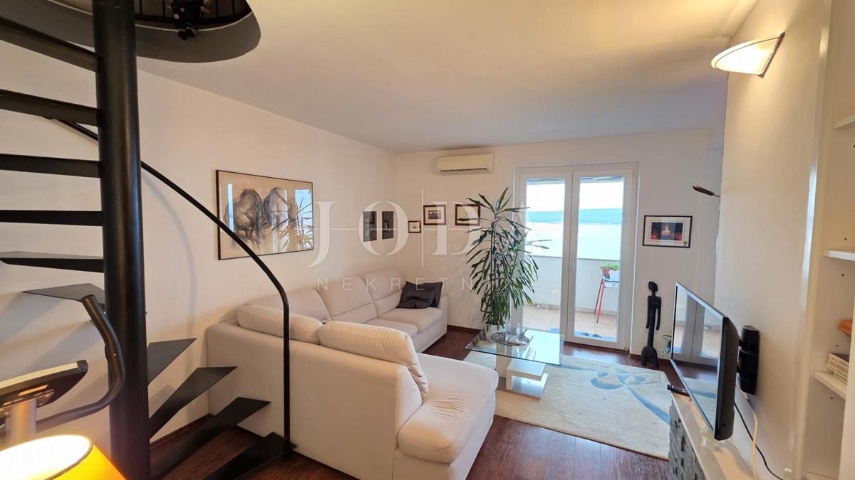 Allogio Crikvenica, 70m2