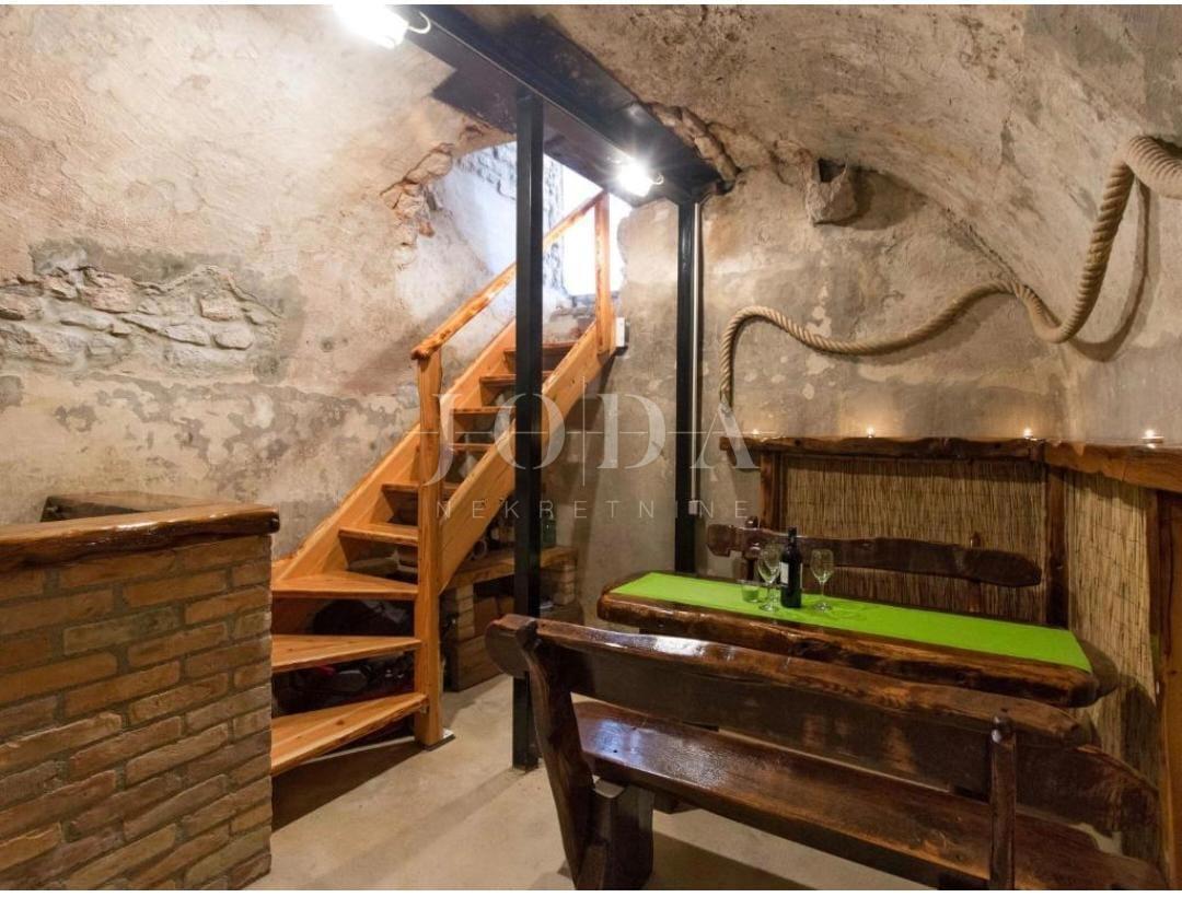 Casa in pietra autentica a Crikvenica – microlocalità tranquilla, ideale per affitto