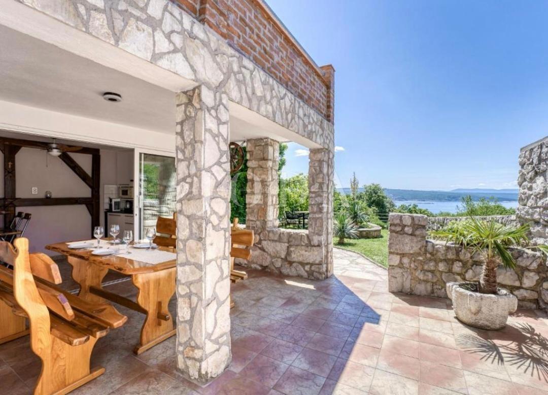 Casa in pietra autentica a Crikvenica – microlocalità tranquilla, ideale per affitto
