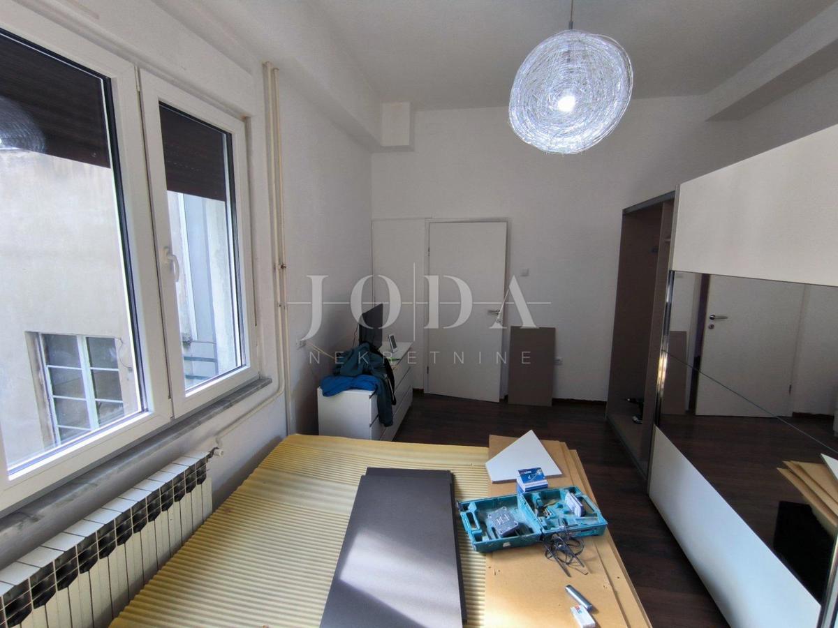 Allogio Centar, Rijeka, 68m2