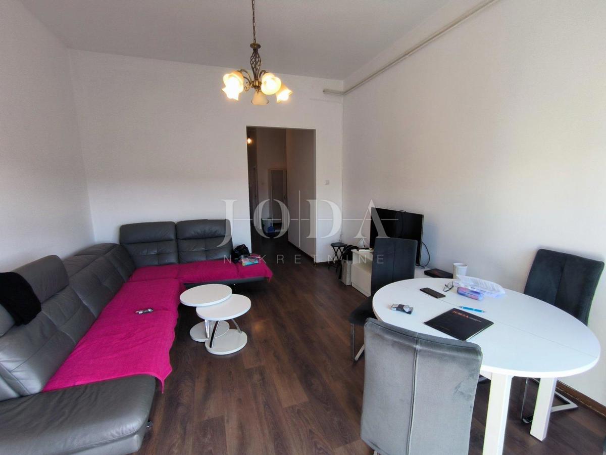 Allogio Centar, Rijeka, 68m2