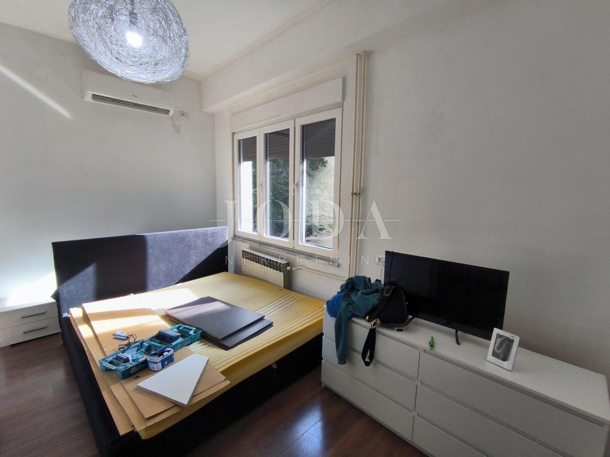 Allogio Centar, Rijeka, 68m2