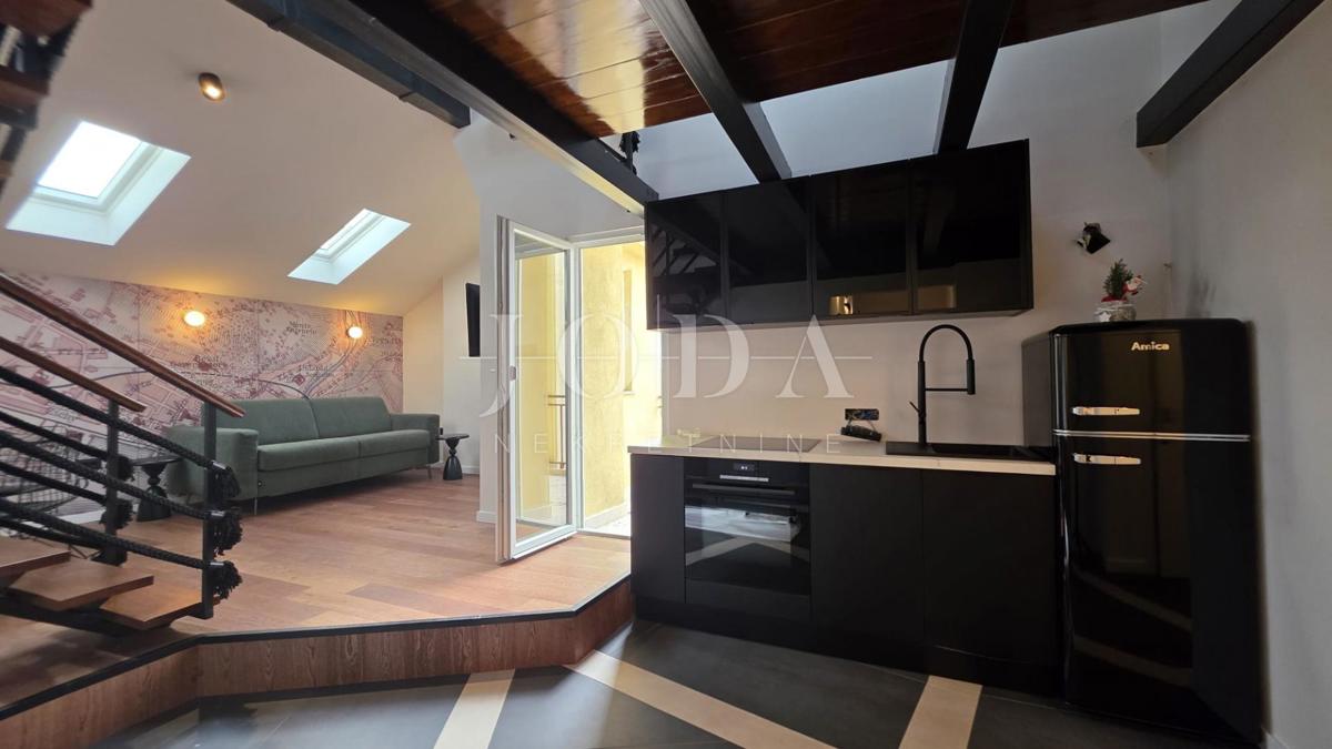 Allogio Centar, Rijeka, 28,08m2