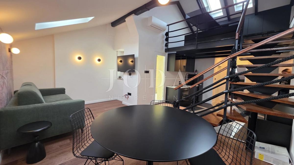 Allogio Centar, Rijeka, 28,08m2