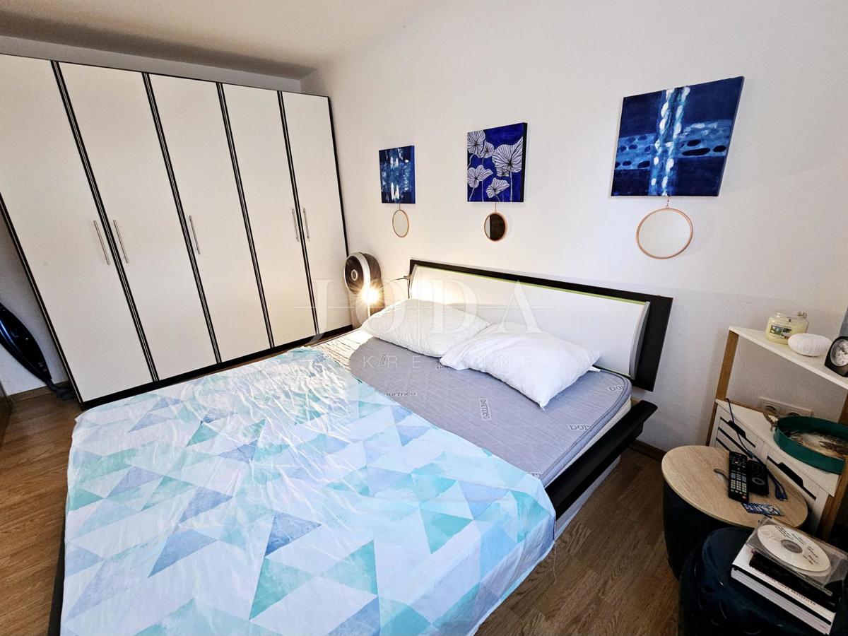 Appartamento con giardino, vicino al centro e al mare - Malinska