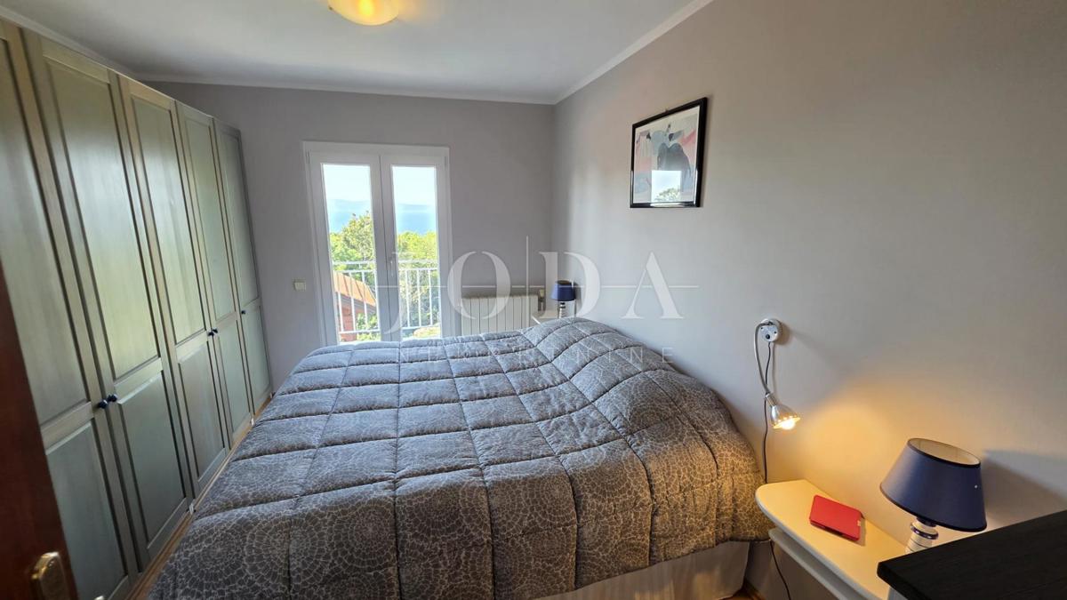 Casa Rožmanići, Kostrena, 75m2