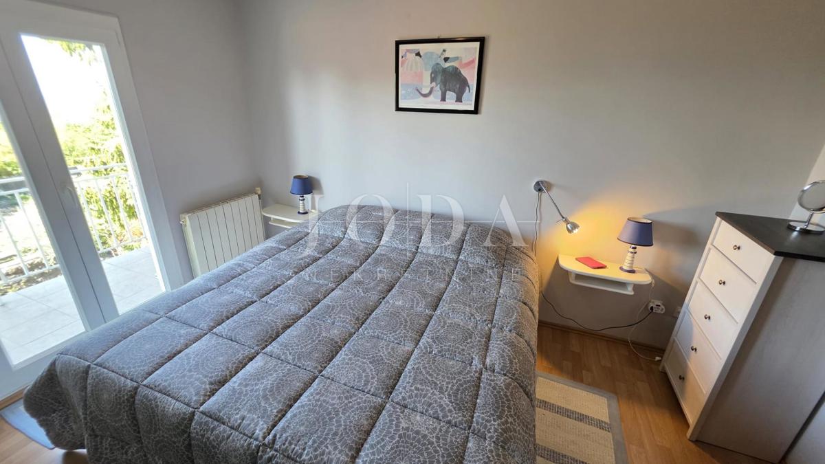 Casa Rožmanići, Kostrena, 75m2