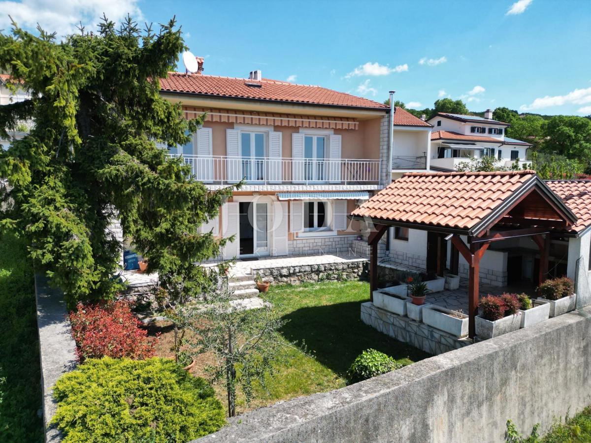 Casa Rožmanići, Kostrena, 75m2