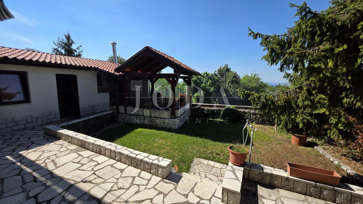 Casa Rožmanići, Kostrena, 75m2
