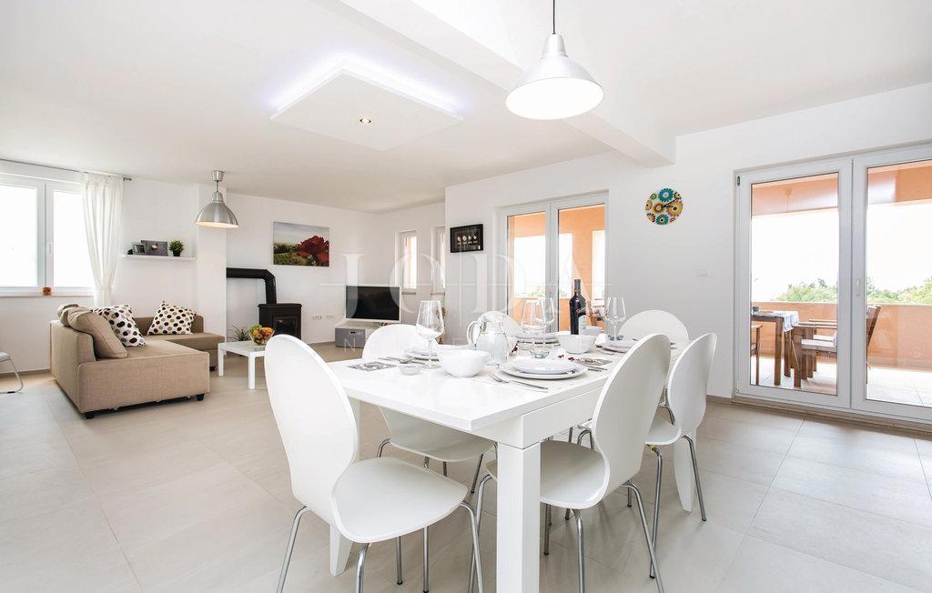 Modern house with pool and sea view, island of Krk