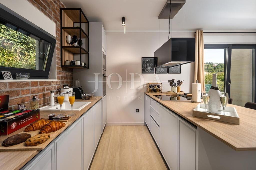 Casa Opatija - Centar, Opatija, 150m2