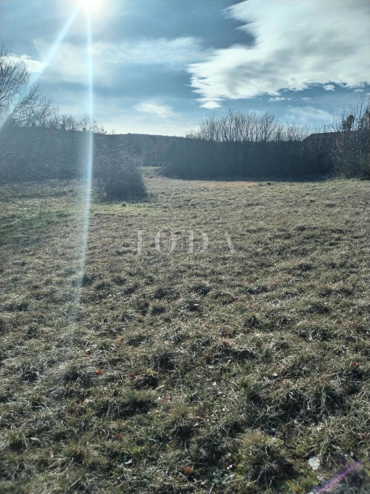 Terreno Labin, 1.105m2