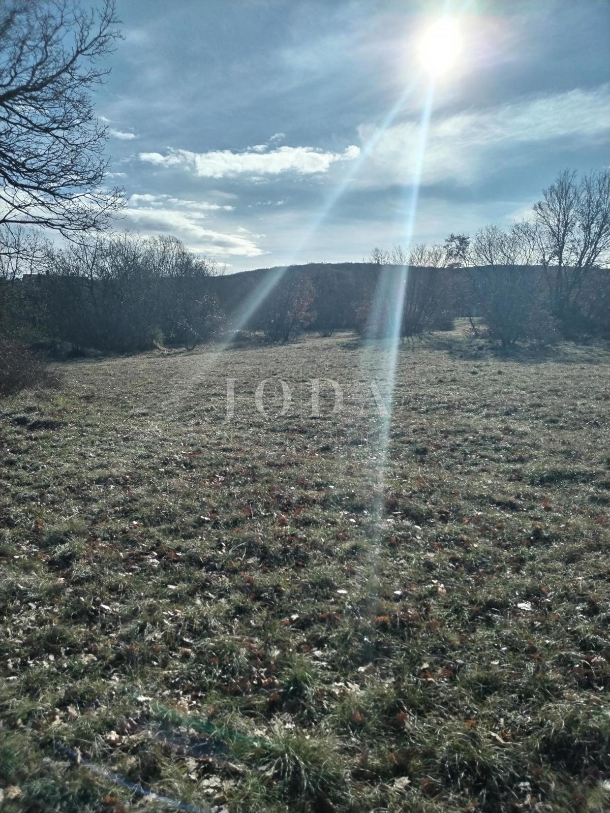 Terreno Labin, 1.105m2