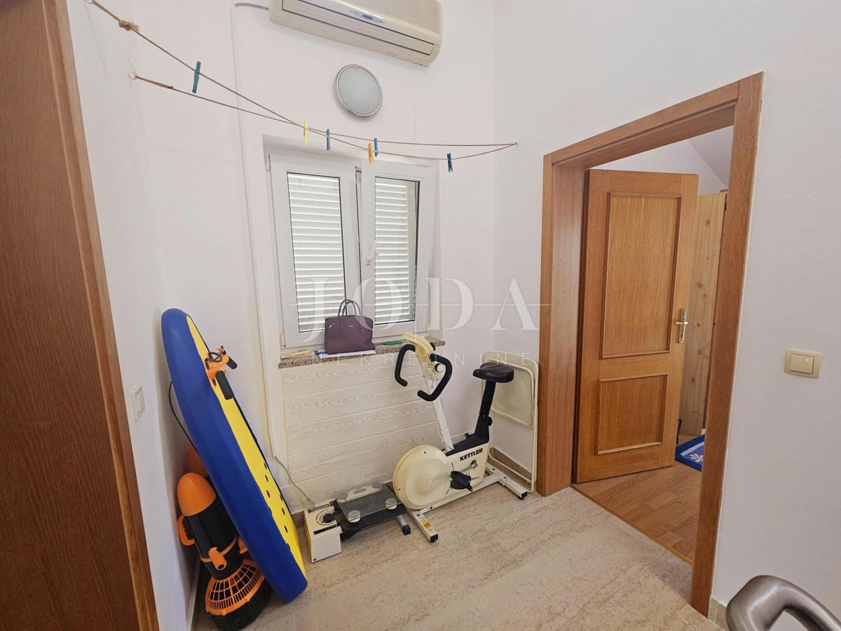 Isola di Krk - casa prima fila al mare