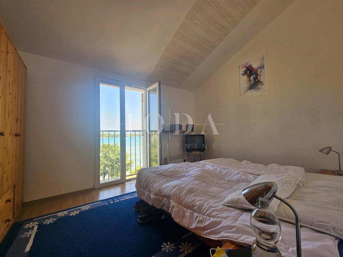 Isola di Krk - casa prima fila al mare