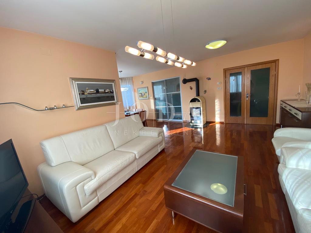 Allogio Rešetari, Kastav, 200m2