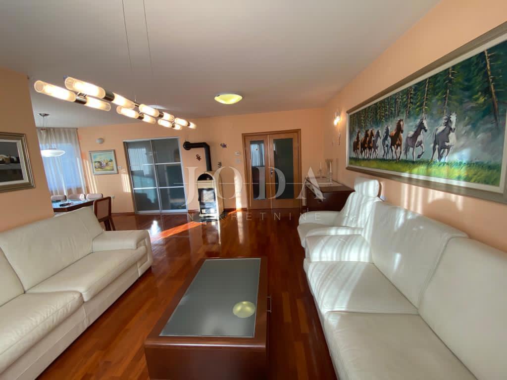 Allogio Rešetari, Kastav, 200m2