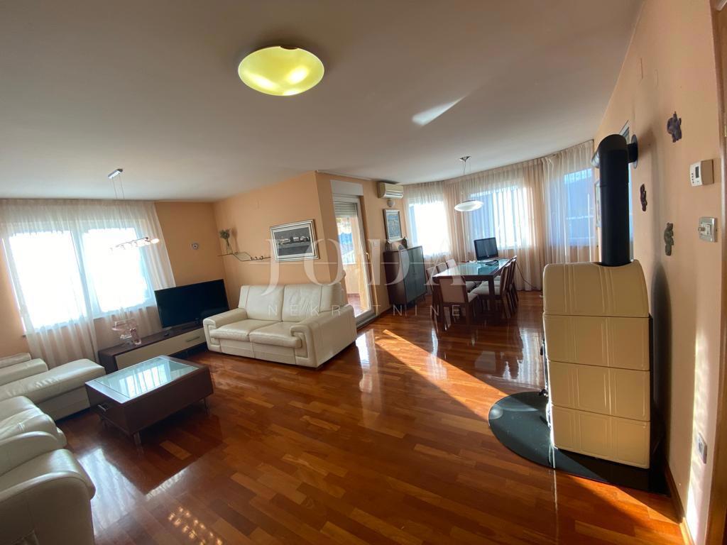 Allogio Rešetari, Kastav, 200m2
