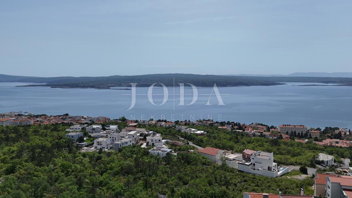 Crikvenica, ottimo terreno di 784 m² in posizione richiesta