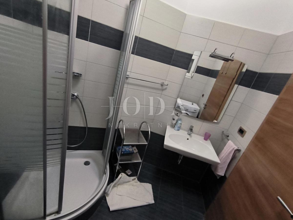 Appartamento Barić Draga, Karlobag, 80m2