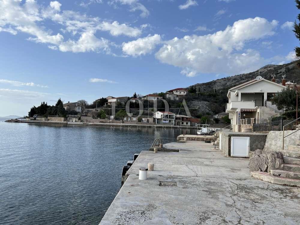 Appartamento Barić Draga, Karlobag, 80m2