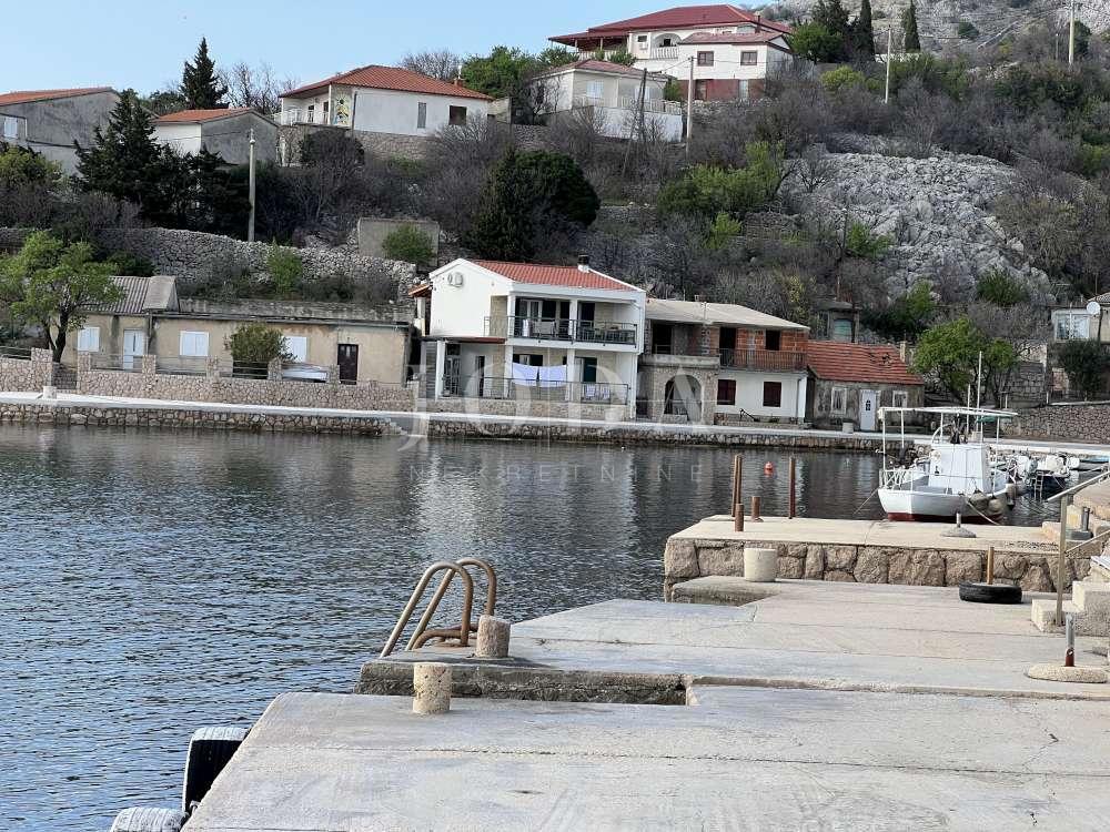 Appartamento Barić Draga, Karlobag, 80m2